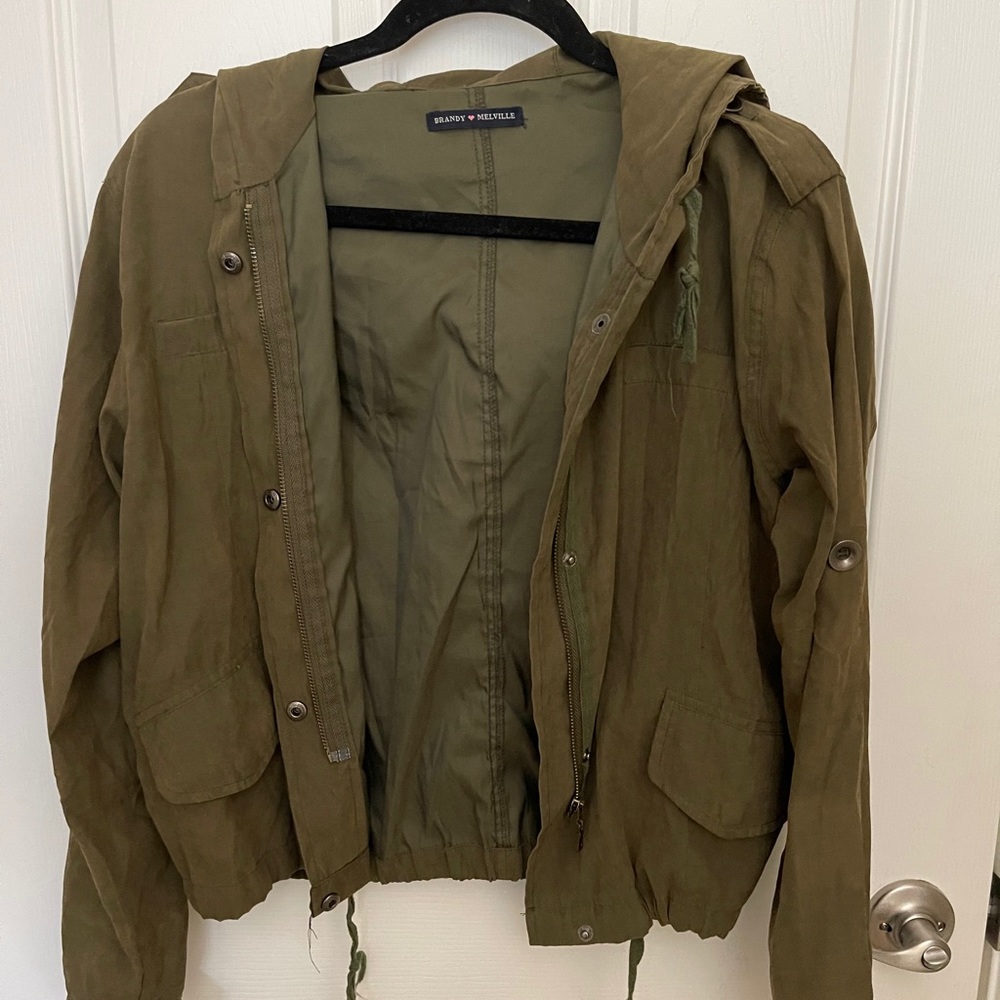 ARMY GREEN CROPPED JACKET